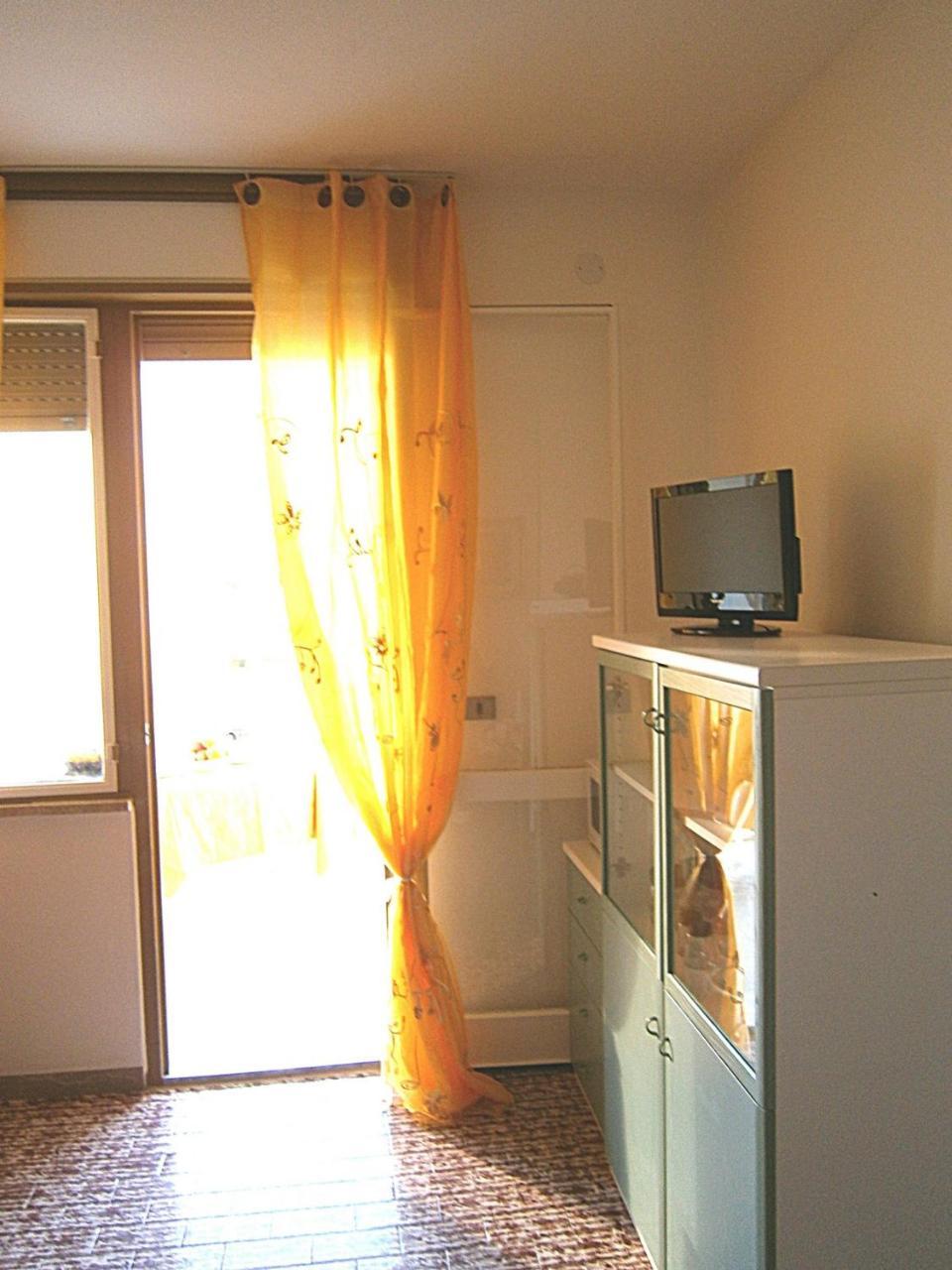 Elba Apartment Бибионе Екстериор снимка